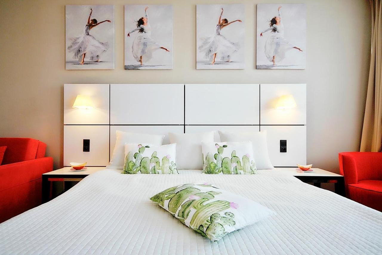 Diwa Hotel: Private In Area With Ac And Parking *
