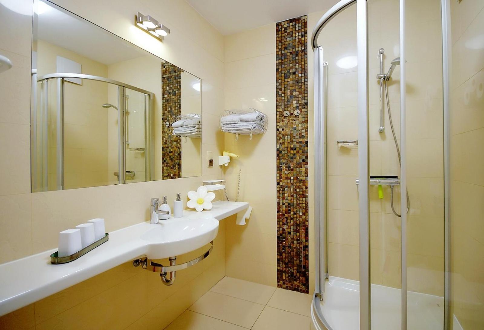 Diwa Hotel: Private In Area With Ac And Parking Apartment