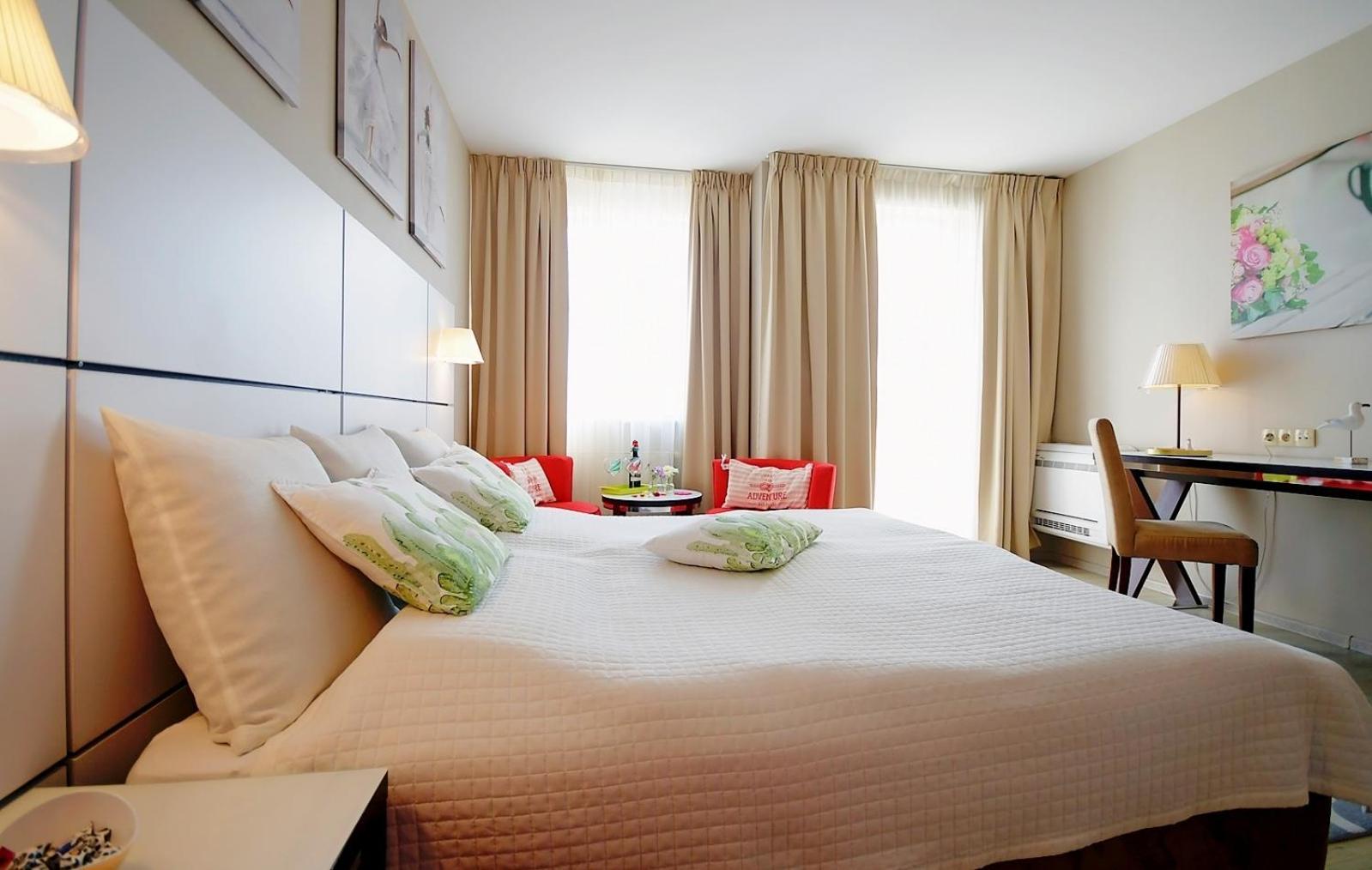 Diwa Hotel: Private In Area With Ac And Parking Apartment *