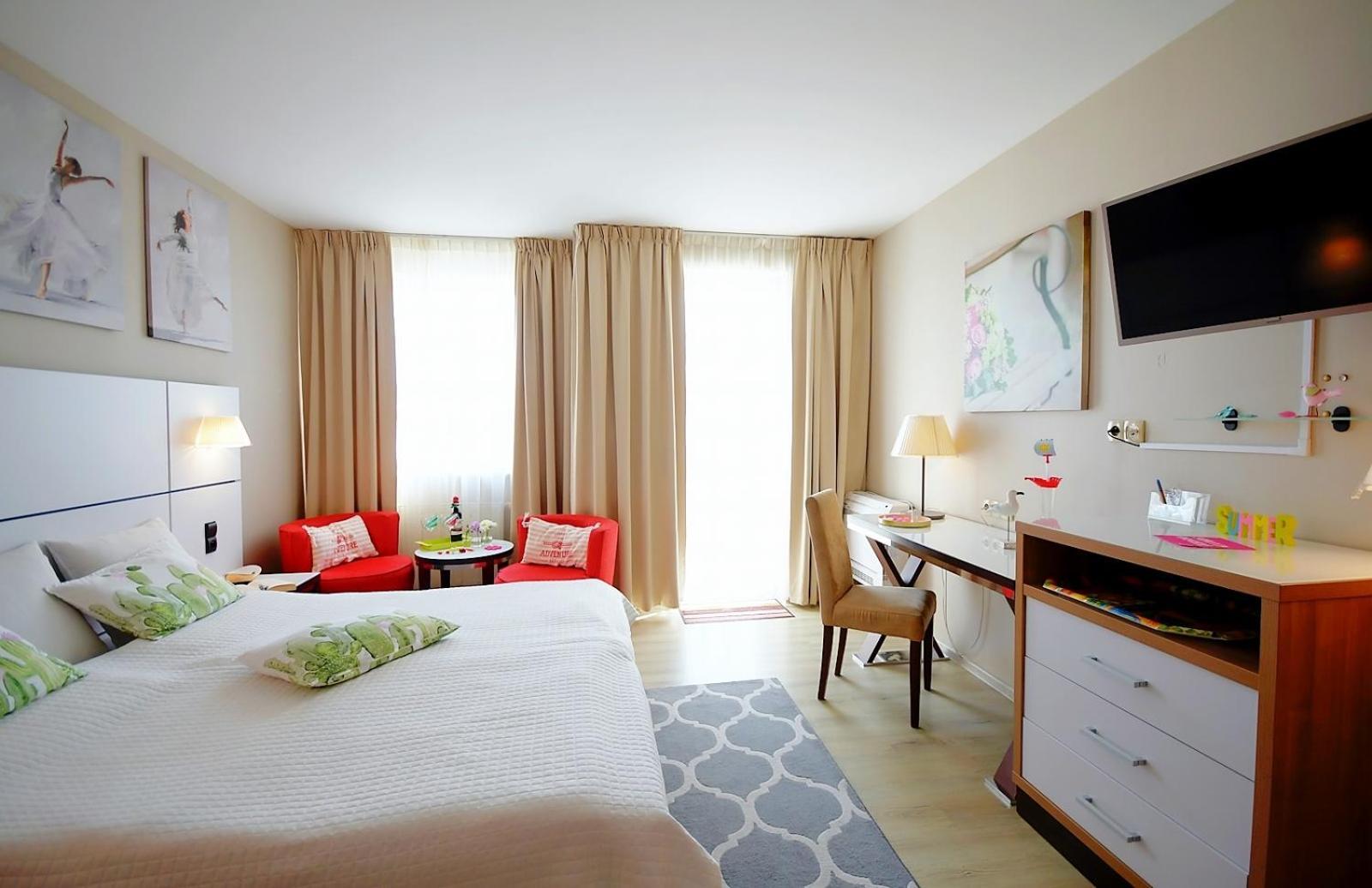 Diwa Hotel: Private In Area With Ac And Parking Apartment